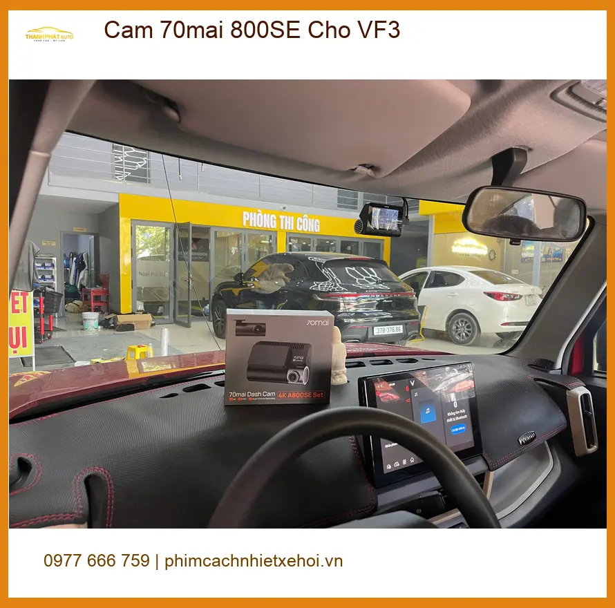 Chị Phương lắp Cam 70mai 800SE cho VinFast VF3 tại Quận 8 để ghi hình rõ nét ảnh thực tế 2