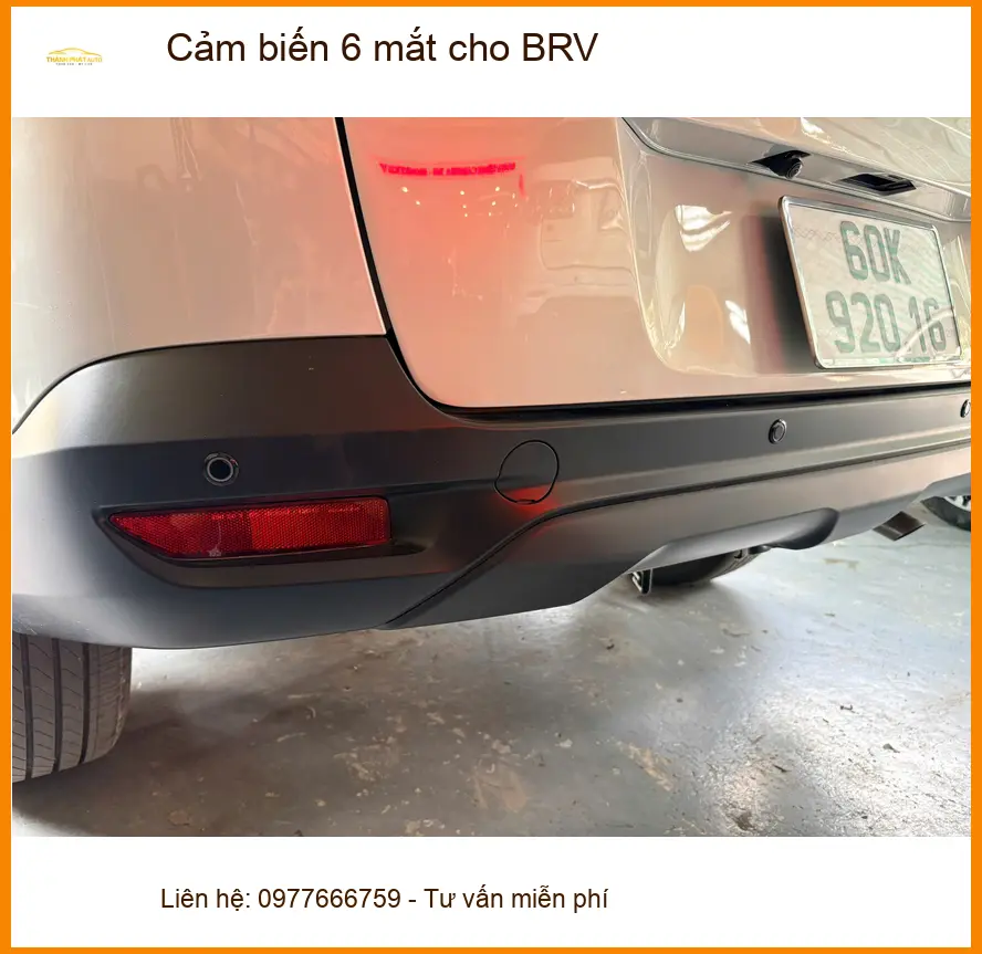Anh Minh lắp cảm biến 6 mắt cho BRV để dễ dàng lùi xe tại Quận Gò Vấp ảnh thực tế 3