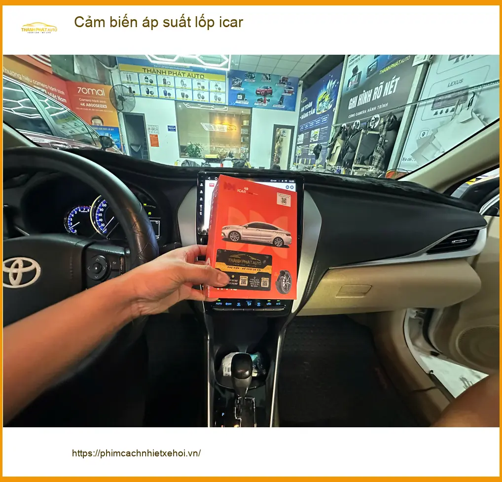 Chú Minh lắp cảm biến áp suất lốp iCar cho Honda CRV Quận 9 an toàn hơn khi đi xa ảnh thực tế 2