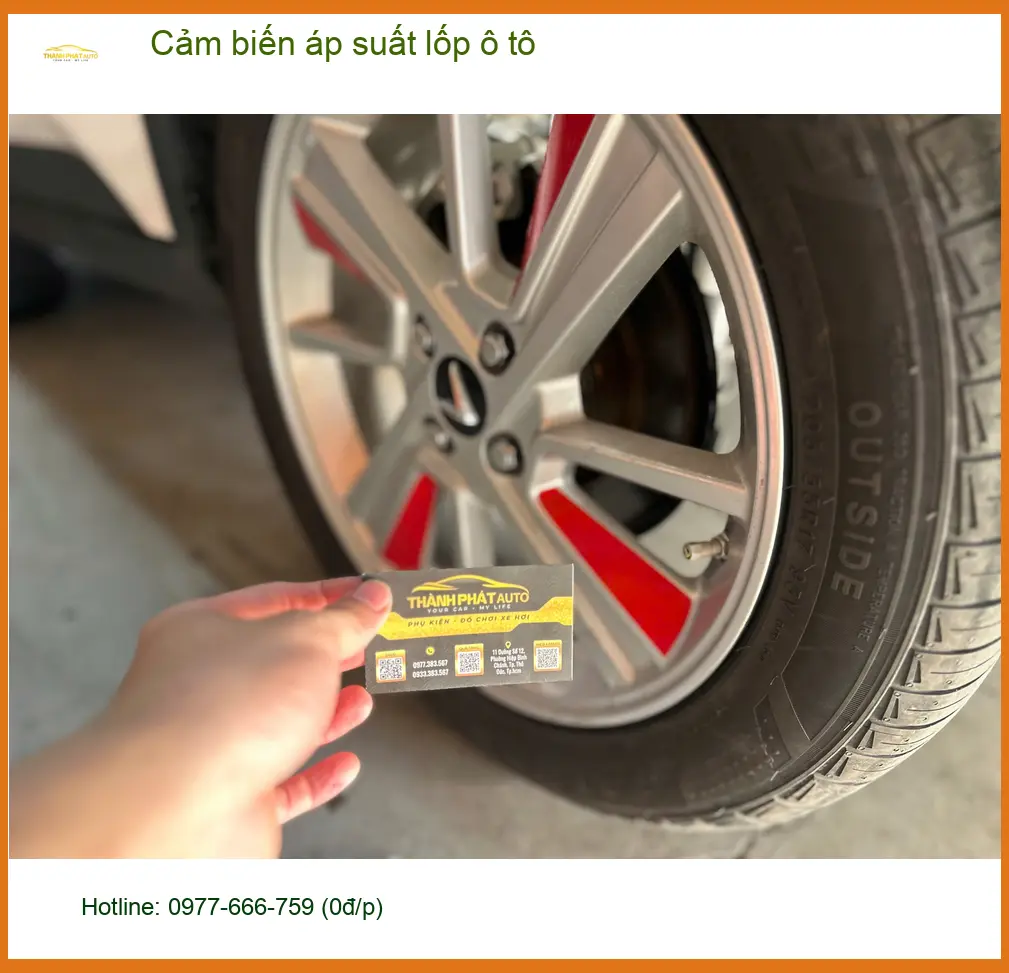 Chị Thảo lắp cảm biến áp suất lốp ô tô Hyundai Santa Fe ở Bình Chánh ảnh thực tế 2