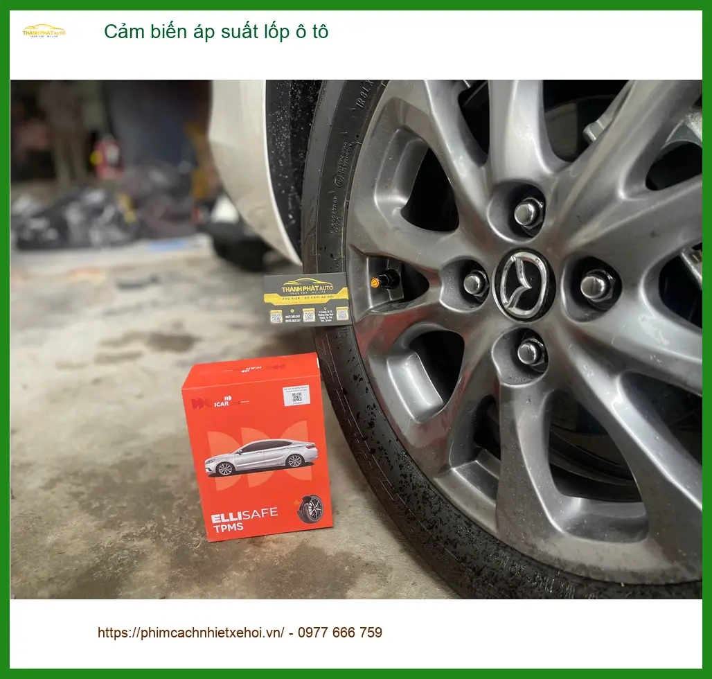 Anh Khang lắp cảm biến áp suất lốp Hyundai Santa Fe tại Quận Bình Tân ảnh thực tế 3