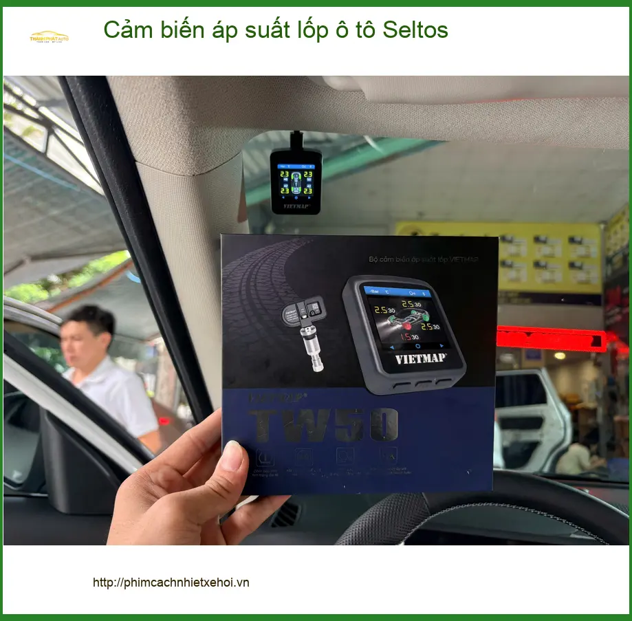 Bác Khôi lắp cảm biến áp suất lốp Kia Seltos tại Quận 10 để an tâm lái xe ảnh thực tế 3