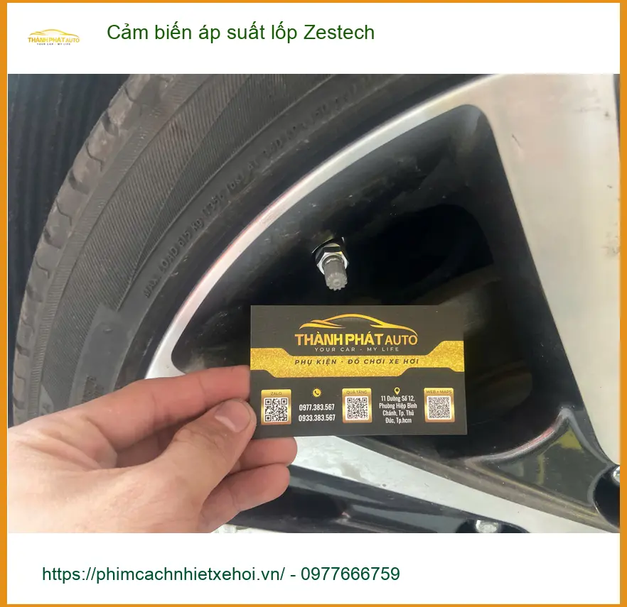 Anh Khoa lắp cảm biến áp suất lốp Zestech Kia K3 Quận Gò Vấp đi xa. ảnh thực tế 2