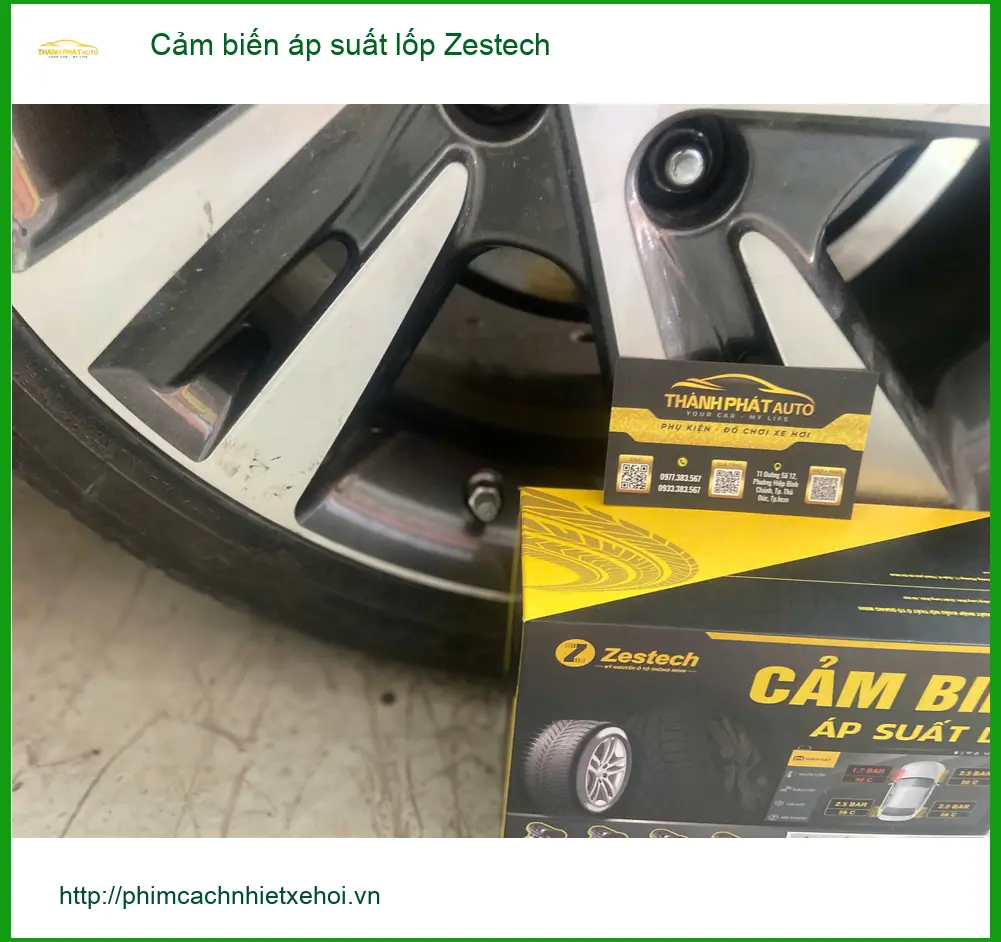 Chú Minh lắp cảm biến áp suất lốp Zestech cho Hyundai Accent tại Quận 6 ảnh thực tế 5