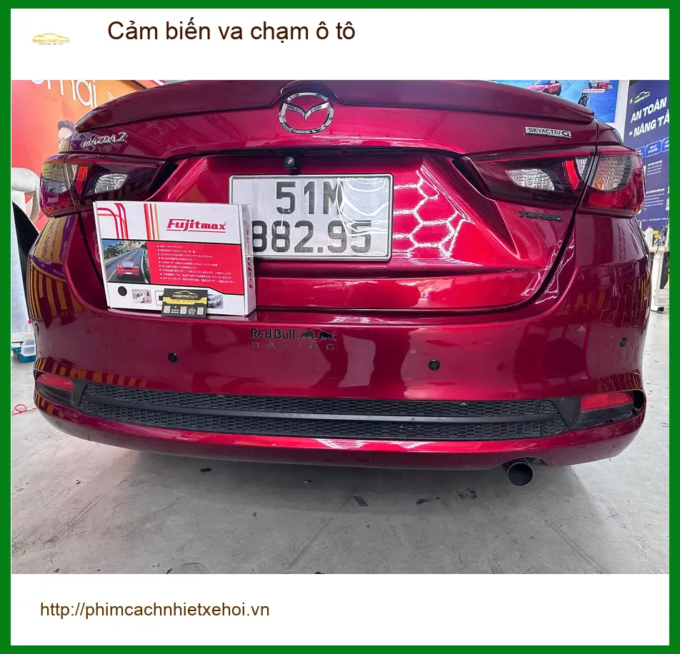 Anh Nam lắp cảm biến va chạm ô tô cho Hyundai Santa Fe ở Quận 12 cho xe dễ đỗ. ảnh thực tế 4