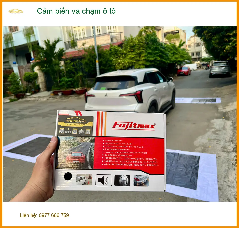 Chị Thảo lắp cảm biến va chạm ô tô cho Hyundai Accent tại Quận 12 an tâm hơn khi đỗ xe ảnh thực tế 2
