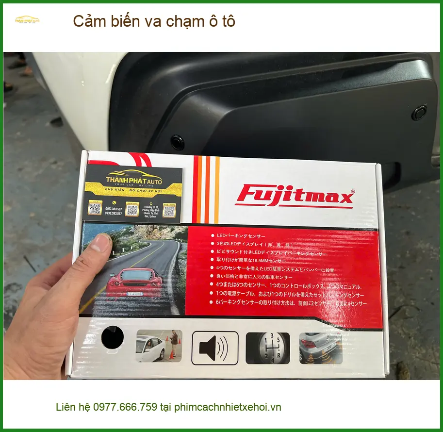 Anh Duy lắp cảm biến va chạm ô tô Honda HR-V tại Quận 2 để tránh va quệt khi đỗ xe ảnh thực tế 2