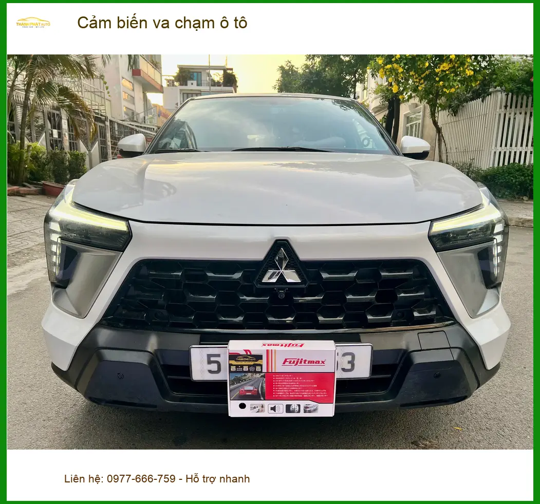 Chú Phát lắp cảm biến va chạm ô tô cho Kia Carnival tại Quận 11 ảnh thực tế 2