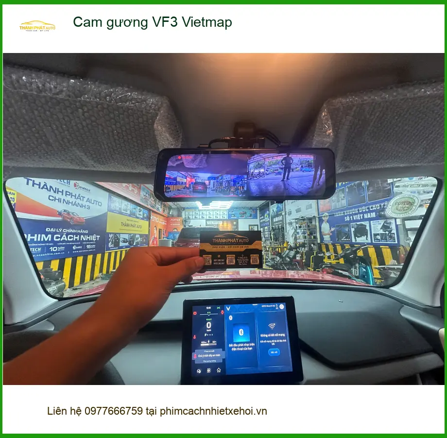 Chú Bách lắp cam gương Vietmap cho VinFast VF3 tại Củ Chi an tâm mọi hành trình
