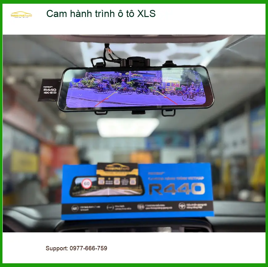 Anh Lâm lắp Cam hành trình XLS cho Toyota Vios tại Quận 9 để lái xe an toàn