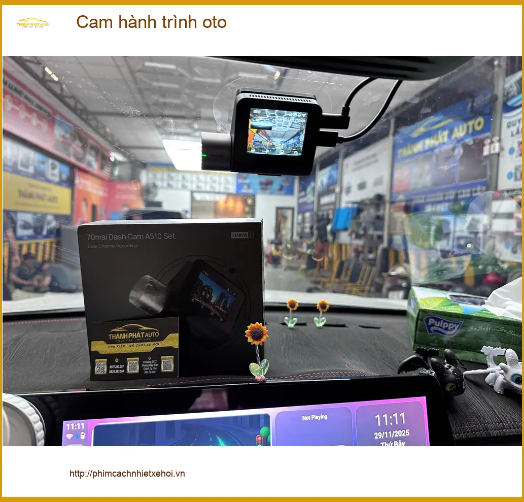 Anh Khôi lắp cam hành trình oto cho Honda CRV tại Quận 1 để ghi lại bằng chứng cần thiết ảnh thực tế 2