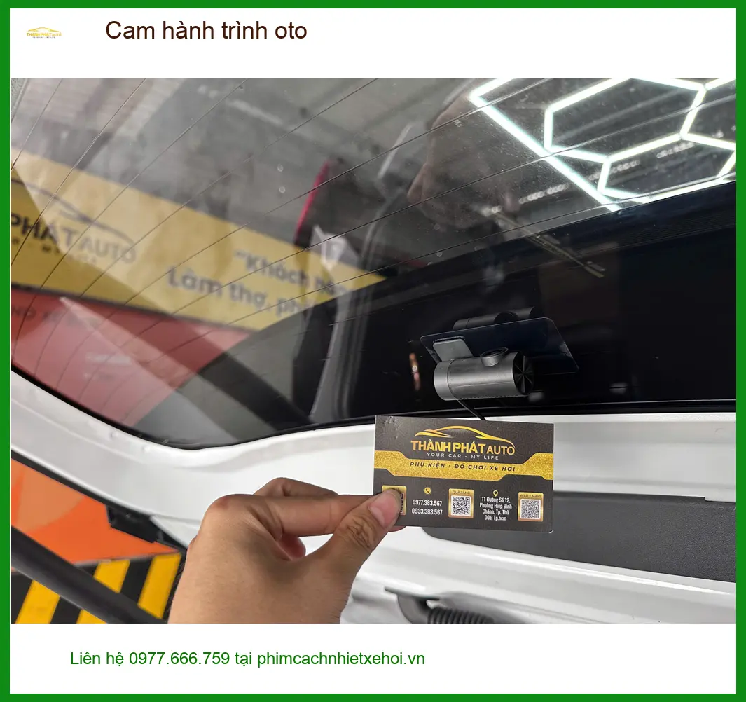 Anh Đức Long lắp Cam hành trình oto cho VinFast Lux A2.0 tại Quận 3 ảnh thực tế 4