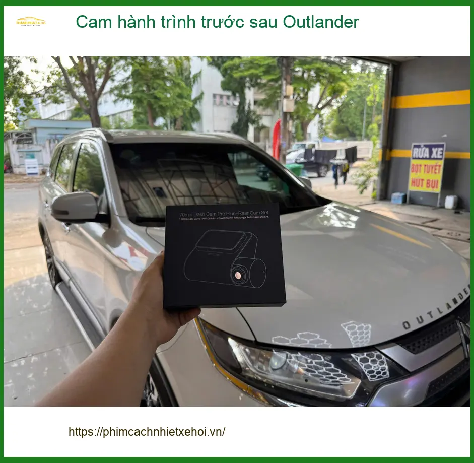 Anh Quang lắp cam hành trình trước sau Outlander tại Phú Nhuận ảnh thực tế 3