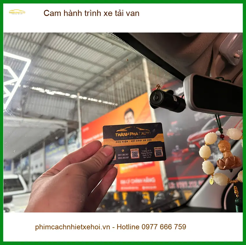 Anh Minh lắp cam hành trình Hyundai Solati Van tại Quận Tân Bình để an tâm giao hàng ảnh thực tế 2