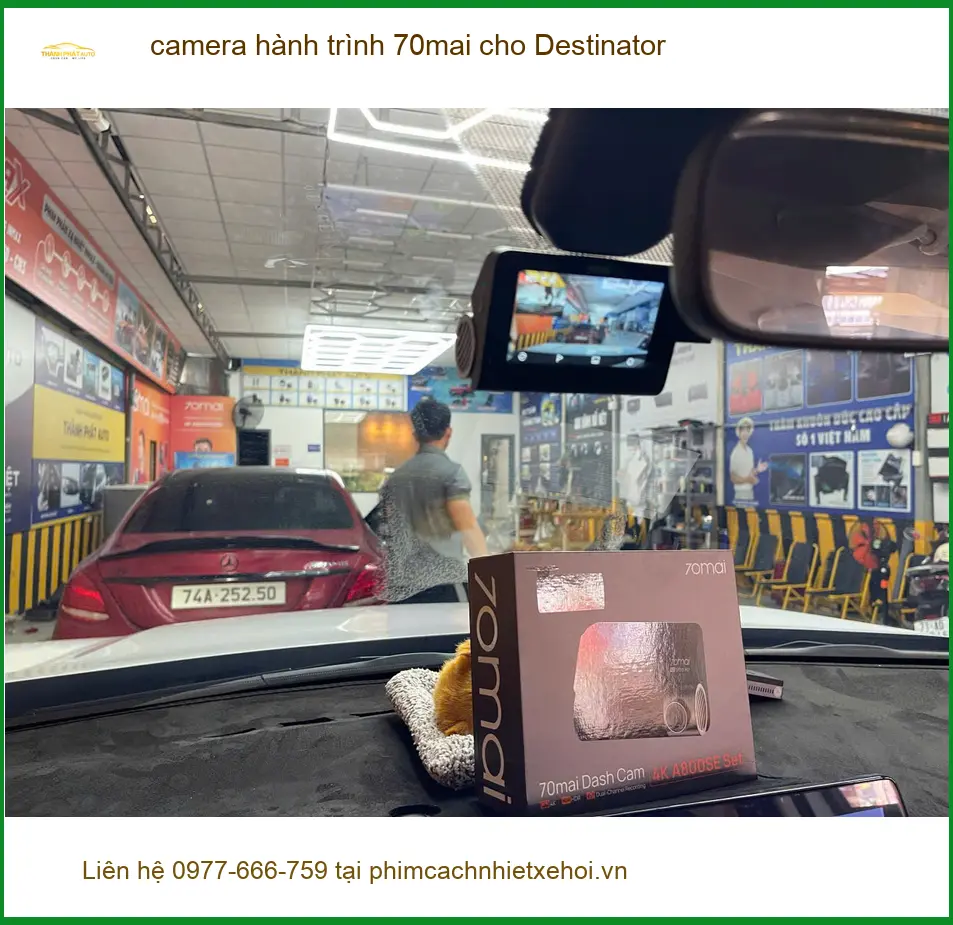 Anh Dũng lắp camera hành trình 70mai cho Toyota Vios tại Hóc Môn để an tâm khi lái xe