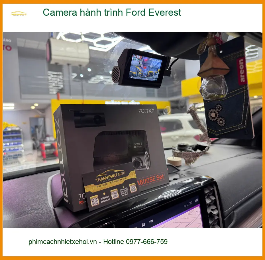 Anh Khải lắp camera hành trình Ford Everest tại Thủ Đức để an tâm di chuyển ảnh thực tế 4