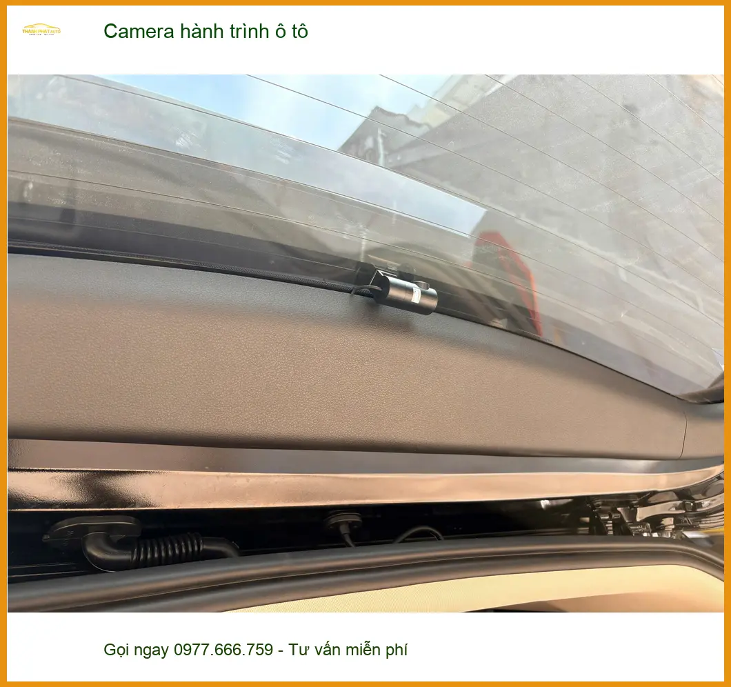 Anh Khang lắp camera hành trình ô tô cho Honda City tại Quận 6