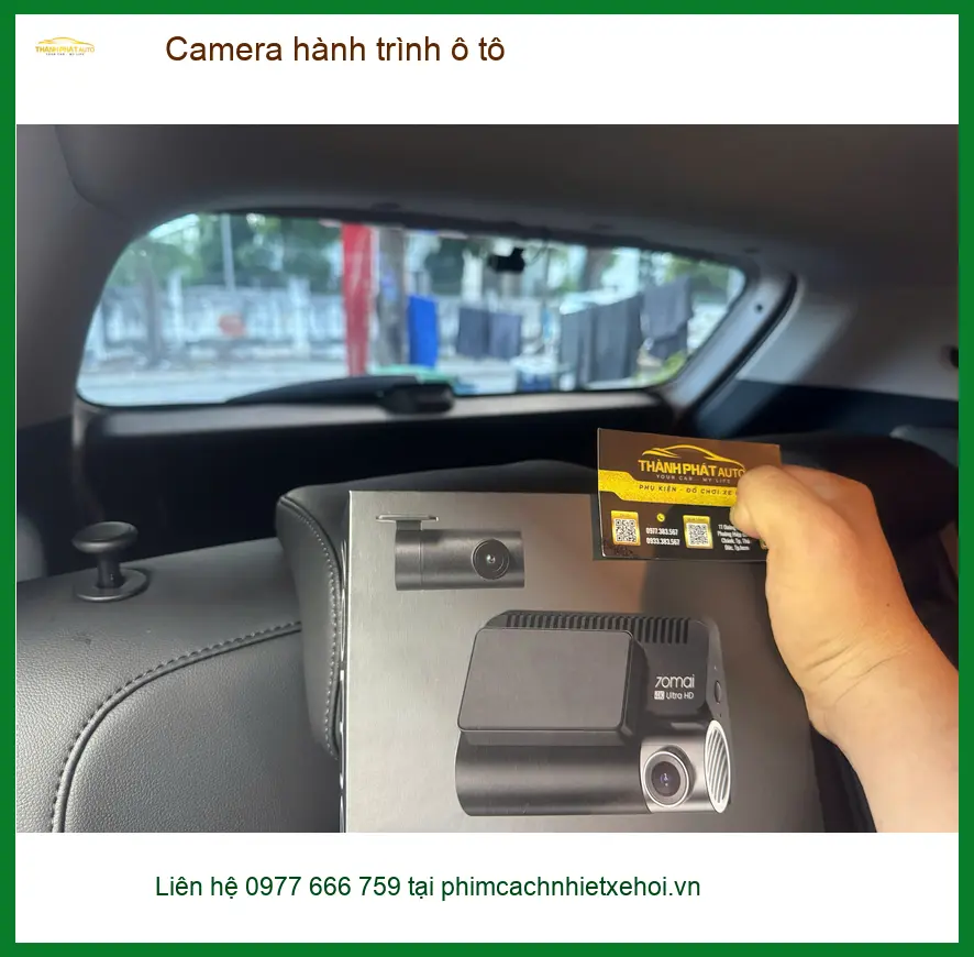Anh Minh lắp Camera hành trình ô tô Hyundai Santa Fe tại Quận Huyện Nhà Bè ảnh thực tế 5