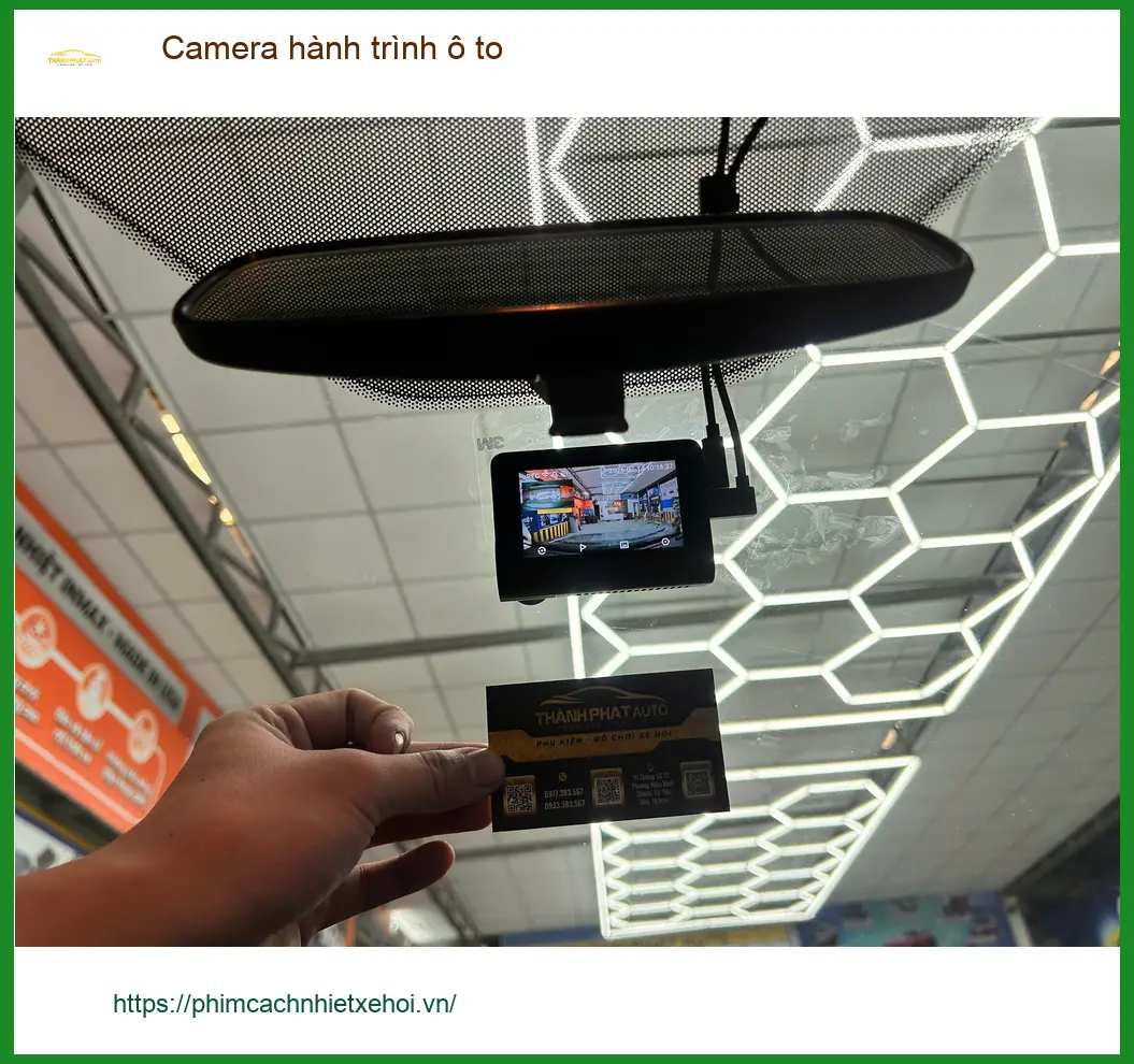Chú Vĩnh lắp Camera hành trình ô tô Kia Sorento tại Quận Thủ Đức ghi hình rõ nét ảnh thực tế 3