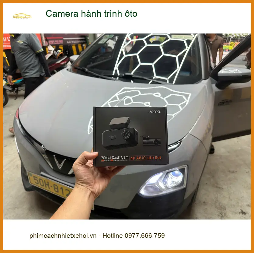 Anh Long lắp camera hành trình ô tô Honda CRV tại Hóc Môn
