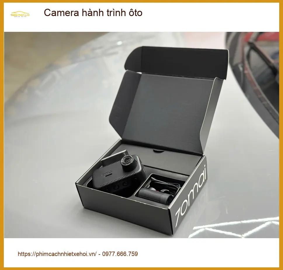 Anh Minh lắp camera hành trình ô tô Hyundai Accent tại Quận Thủ Đức