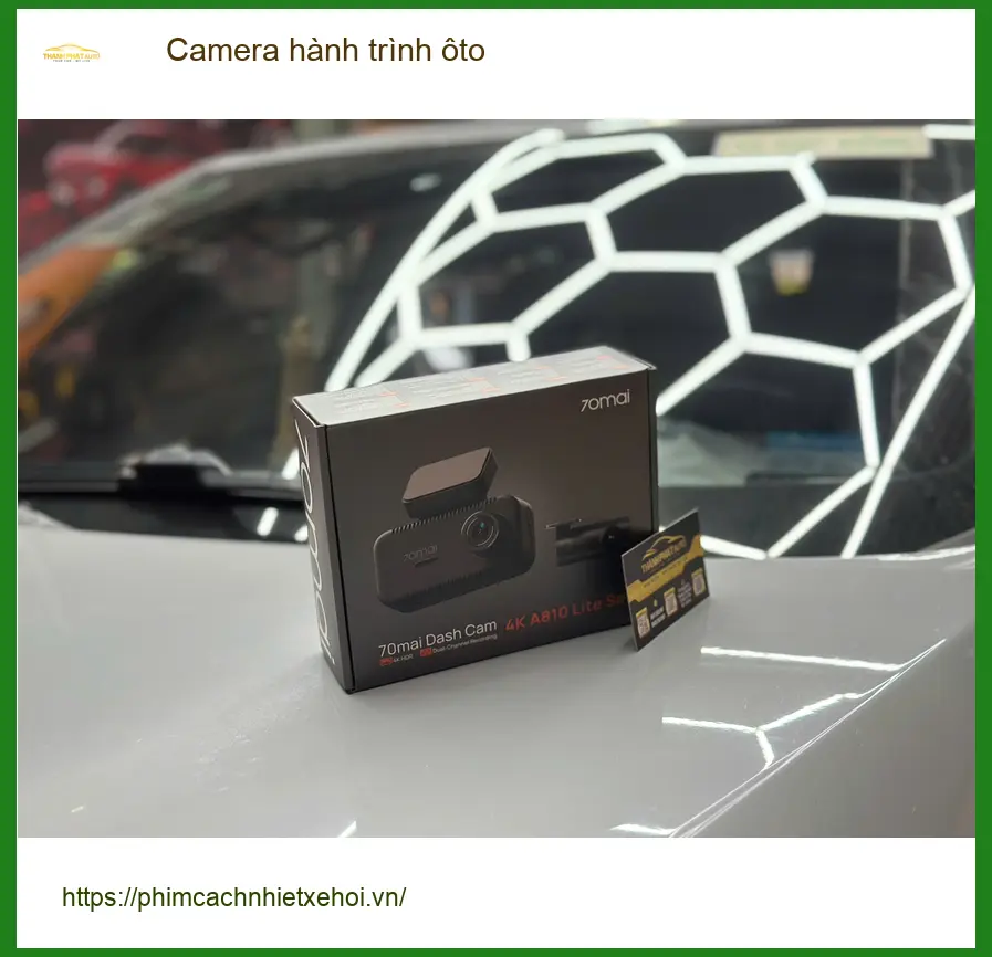 Anh Khải lắp camera hành trình ôto cho Hyundai Accent tại Quận Tân Bình