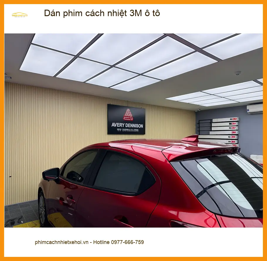 Anh Quang dán phim cách nhiệt 3M ô tô Hyundai Accent tại Quận 7 để chống nóng hiệu quả ảnh thực tế 3