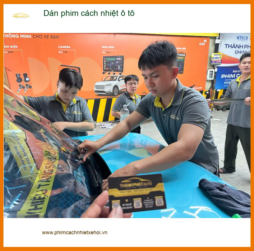 Chị Thùy dán phim cách nhiệt ô tô Hyundai Creta tại Quận Thủ Đức tránh nắng gắt ảnh thực tế 3