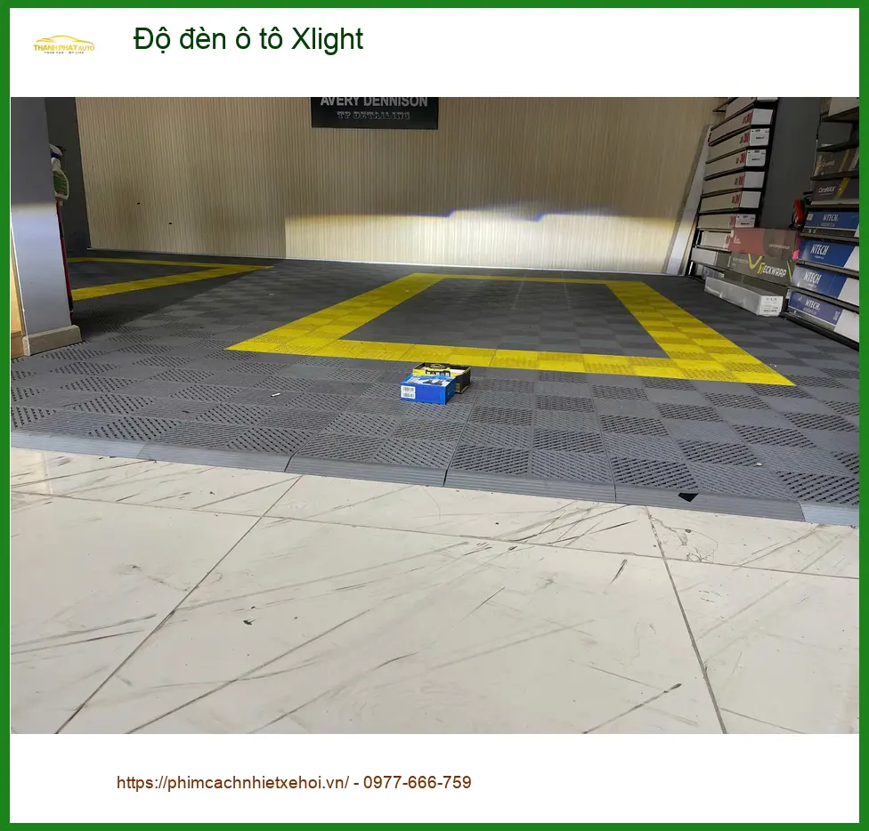 Anh Quang độ đèn ô tô Xlight cho Hyundai Accent tại Quận 9 vì đèn zin quá tối