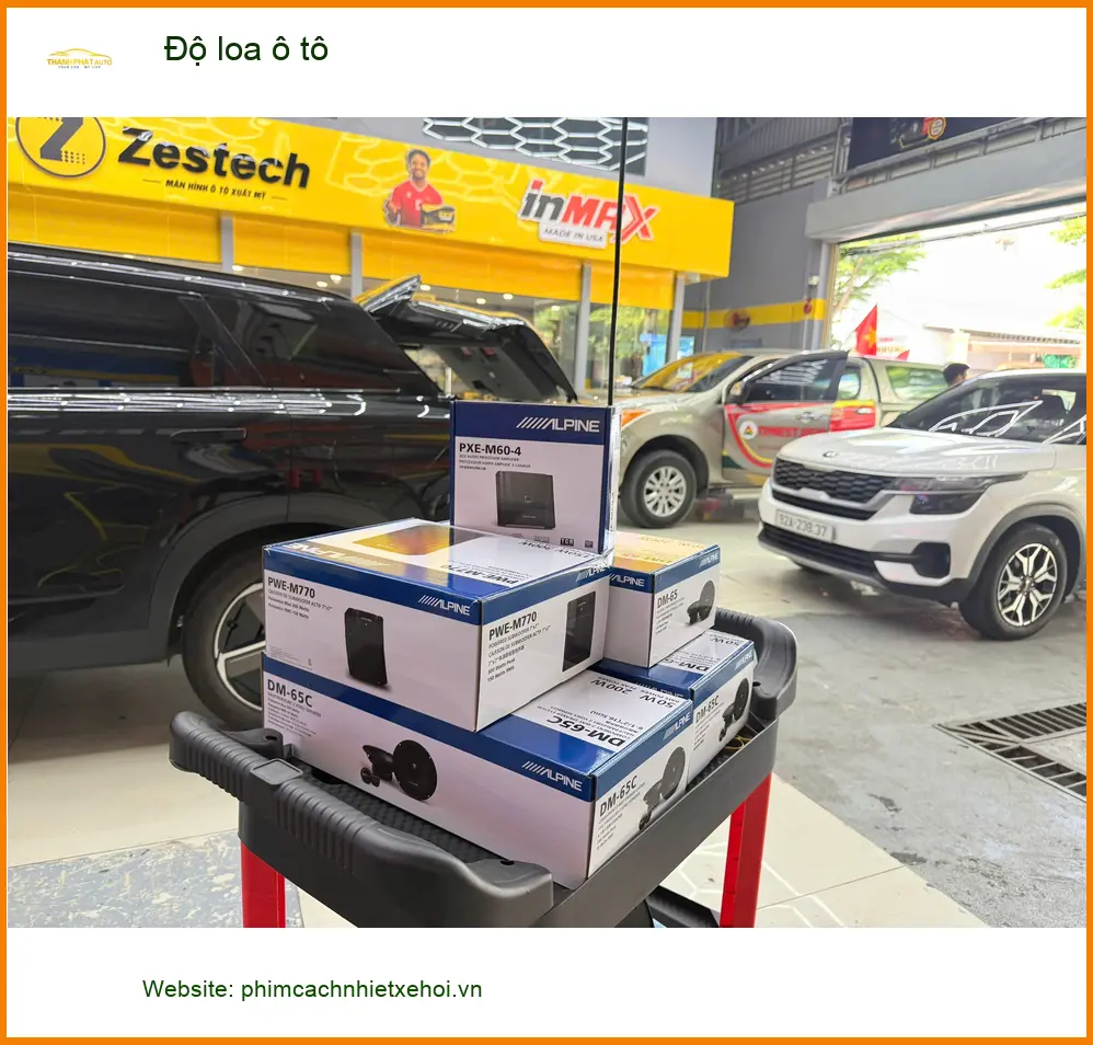 Anh Trường độ loa ô tô Mitsubishi Xpander Cross tại Hóc Môn cho âm thanh sống động ảnh thực tế 5
