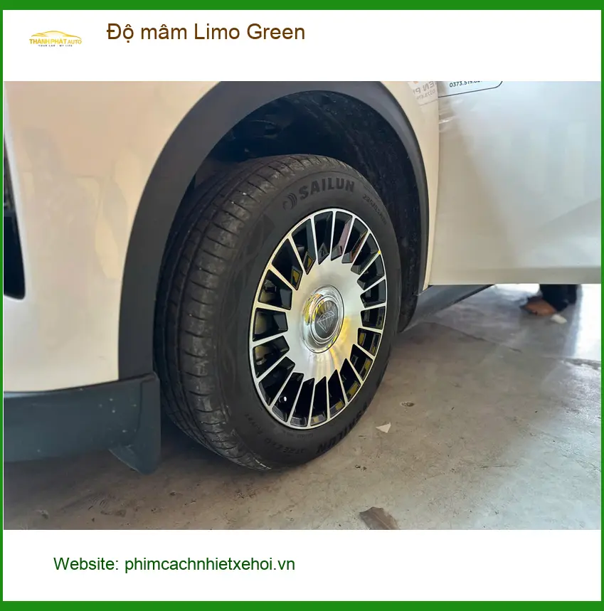 Chú Hùng độ mâm Limo Green cho Honda Civic Quận 9 để xe thêm cá tính