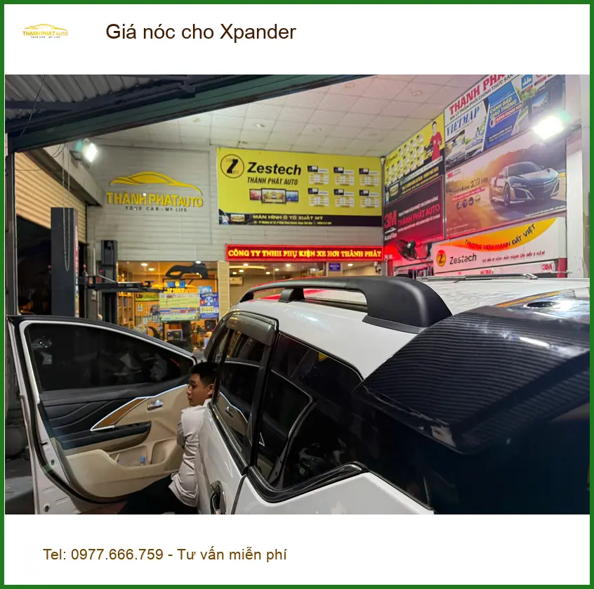 Chú Minh lắp giá nóc cho Xpander tại Quận Thủ Đức để chở đồ đi du lịch tiện hơn