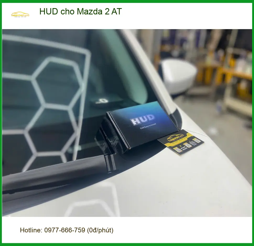 Chị Mai lắp HUD cho Mazda 2 AT tại Quận 9, lái xe an toàn hơn ảnh thực tế 2