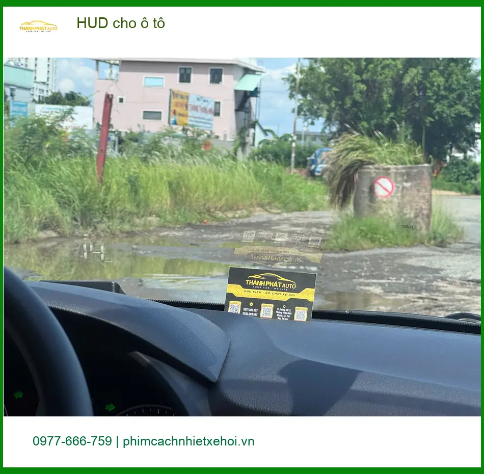 Anh Quang lắp HUD cho Honda CR-V tại Quận 12 để theo dõi tốc độ an toàn hơn ảnh thực tế 3