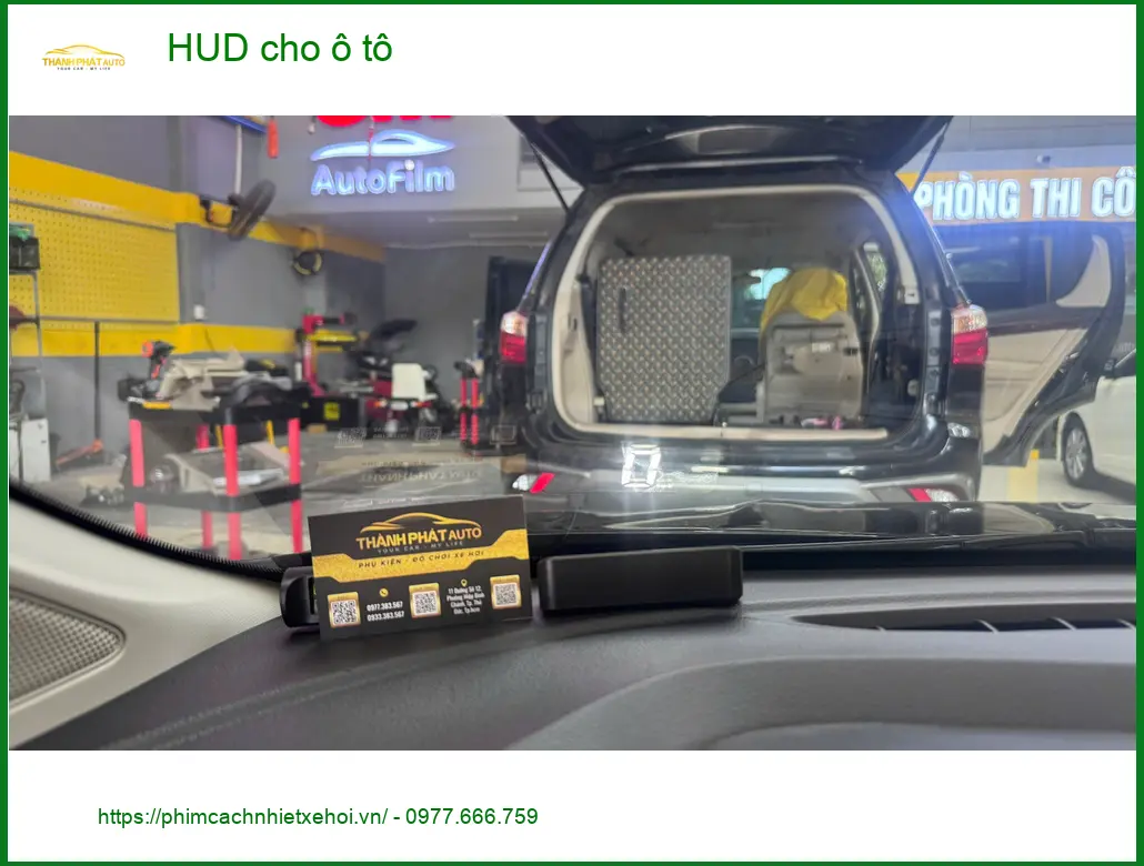 Anh Quang lắp HUD cho Honda CR-V tại Quận 12 để theo dõi tốc độ an toàn hơn ảnh thực tế 4