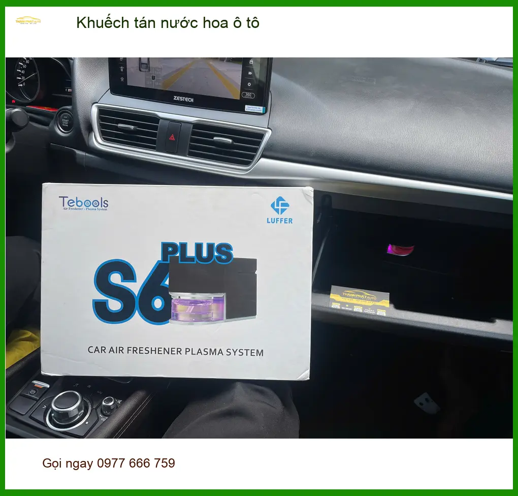 Anh Quang lắp khuếch tán nước hoa ô tô Mazda 3 Quận 4 khử mùi ẩm mốc ảnh thực tế 2