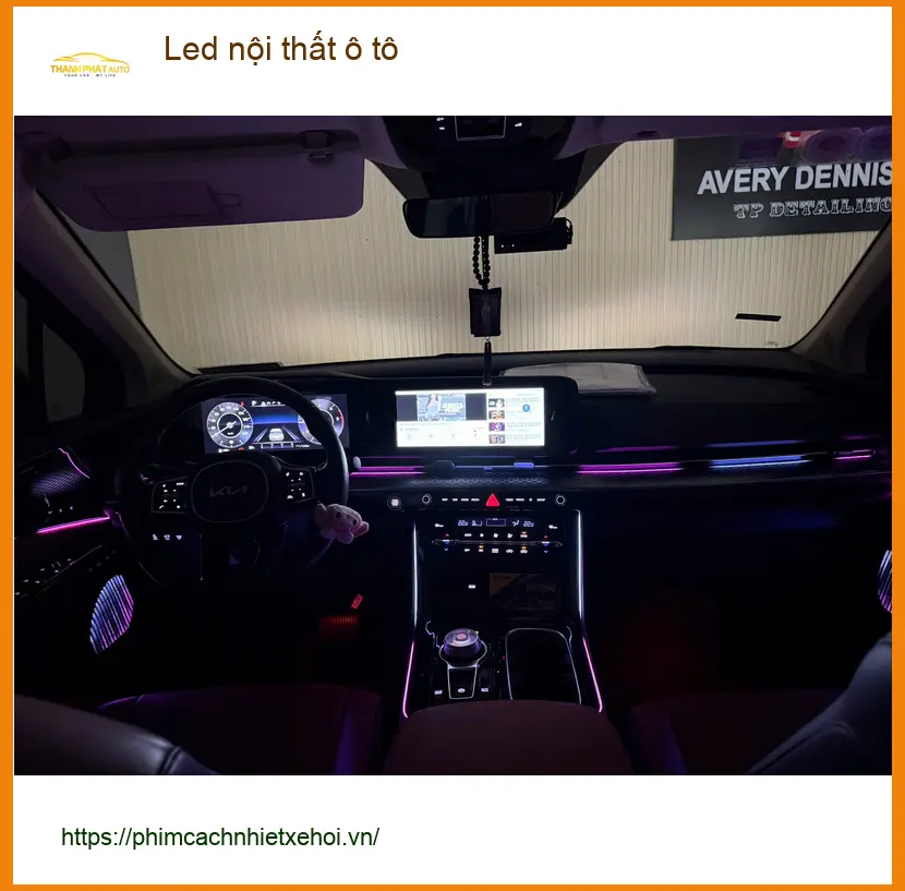 Anh Khôi lắp Led nội thất ô tô cho Honda CRV tại Quận 10 tạo không gian thư giãn ảnh thực tế 2