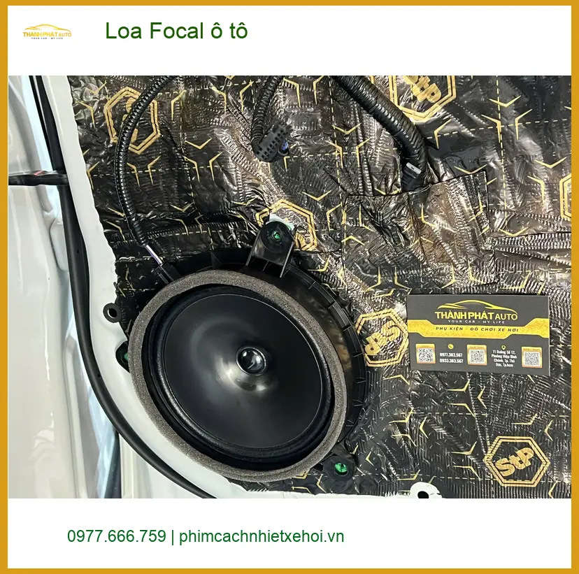 Anh Đức Thịnh nâng cấp Loa Focal ô tô cho Mitsubishi Triton tại Quận 12