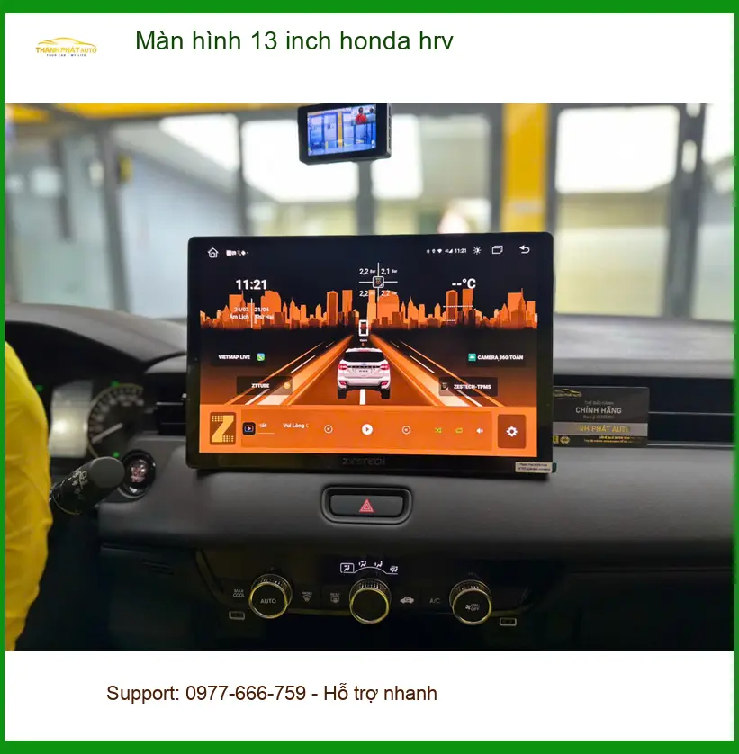 Anh Khang lắp màn hình 13 inch Honda HRV tại Quận 8 vì màn hình zin hiển thị kém