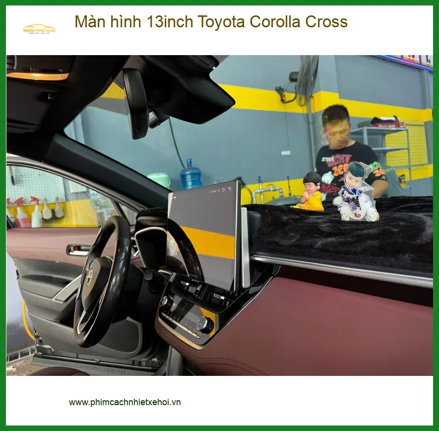 Anh Tùng nâng cấp màn hình 13inch cho Toyota Corolla Cross ở Quận 7 ảnh thực tế 4