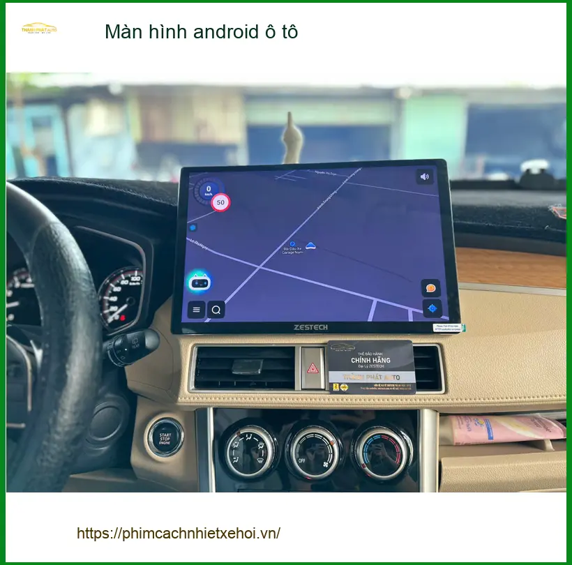 Anh Bách nâng cấp màn hình android ô tô cho VinFast Lux A tại Quận 7