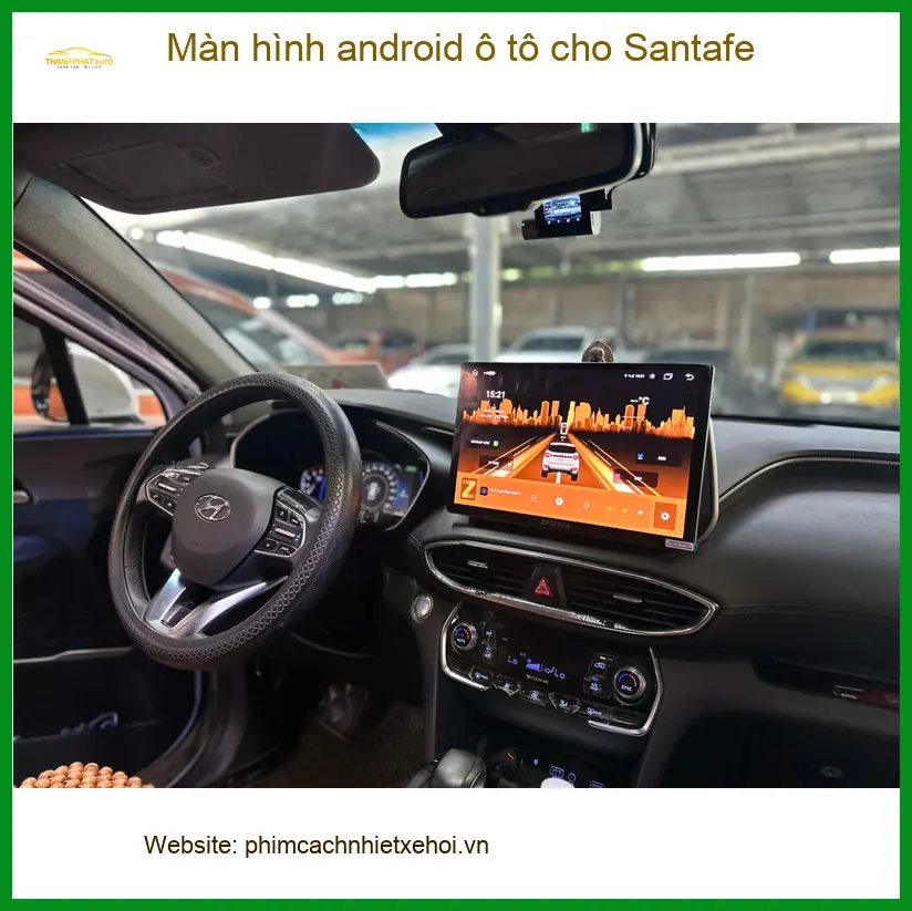 Chú Phước lắp màn hình android ô tô Hyundai Santafe tại Quận 1 để giải trí ảnh thực tế 3