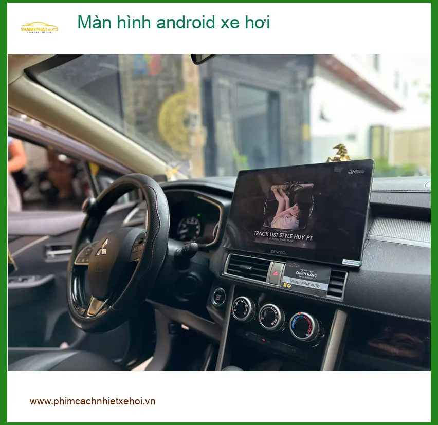 Anh Nhật nâng cấp màn hình android xe hơi Honda CRV tại Quận 10 để trải nghiệm giải trí ảnh thực tế 2