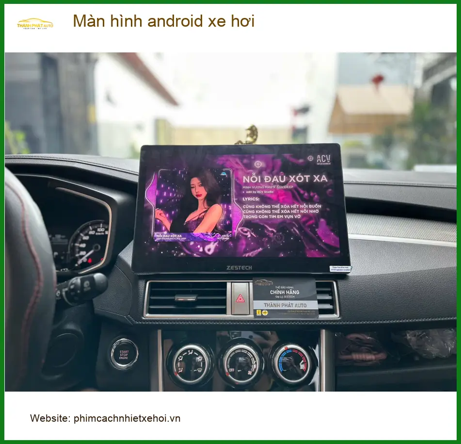 Chị Thảo gắn màn hình android xe hơi Kia Carnival tại Bình Chánh để tiện nghi ảnh thực tế 2