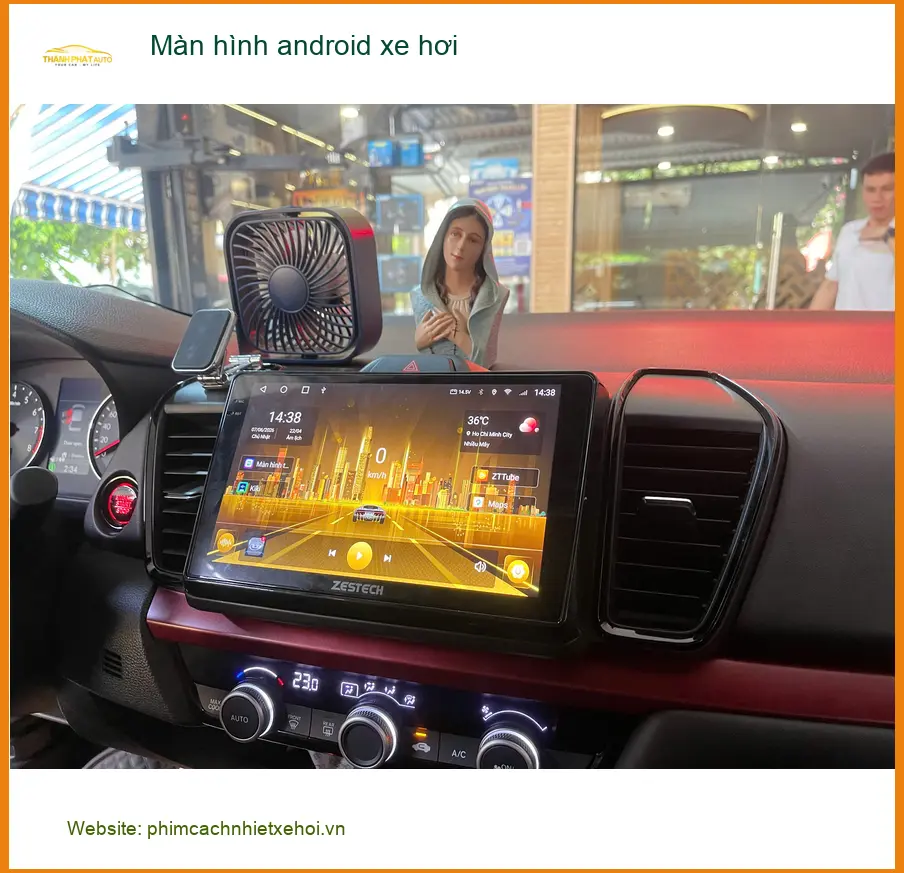Chú Cường nâng cấp màn hình android xe hơi Hyundai Accent Quận 6 vì màn zin lỗi thời ảnh thực tế 4