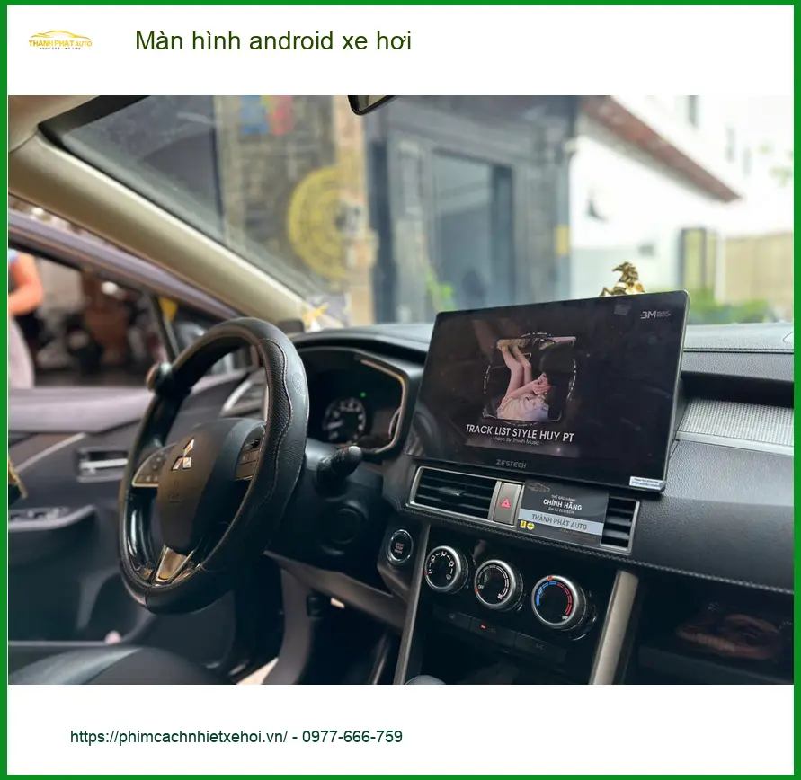 Chị Thảo lắp màn hình Android xe hơi Hyundai Accent tại Quận 4 cho kịp chuyến đi công tác ảnh thực tế 5