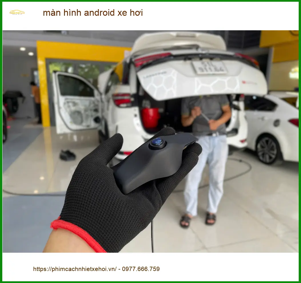Chú Phước nâng cấp màn hình android Hyundai Santa Fe tại Quận Tân Phú