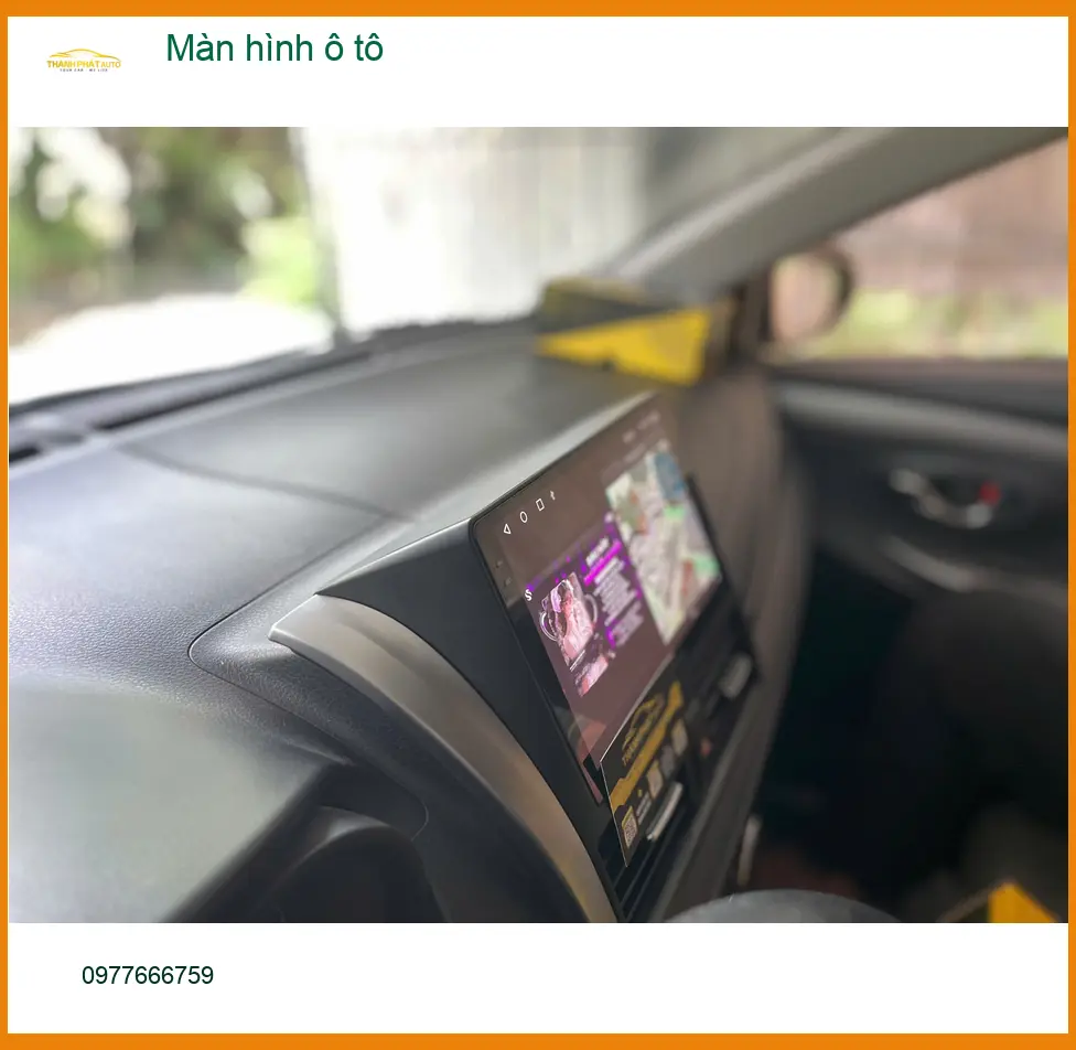 Anh Khang lắp màn hình ô tô cho Hyundai Accent tại Quận 10 để tiện lợi hơn