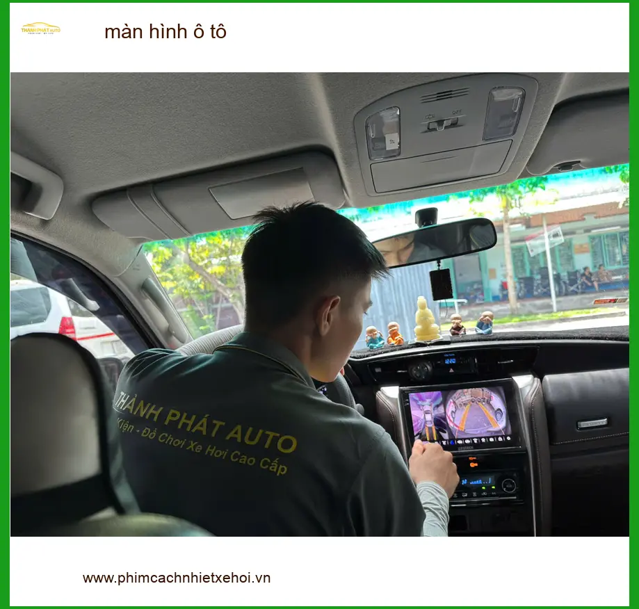 Chú Phiệt nâng cấp màn hình ô tô Hyundai Creta tại Quận 4 để nâng cao trải nghiệm lái