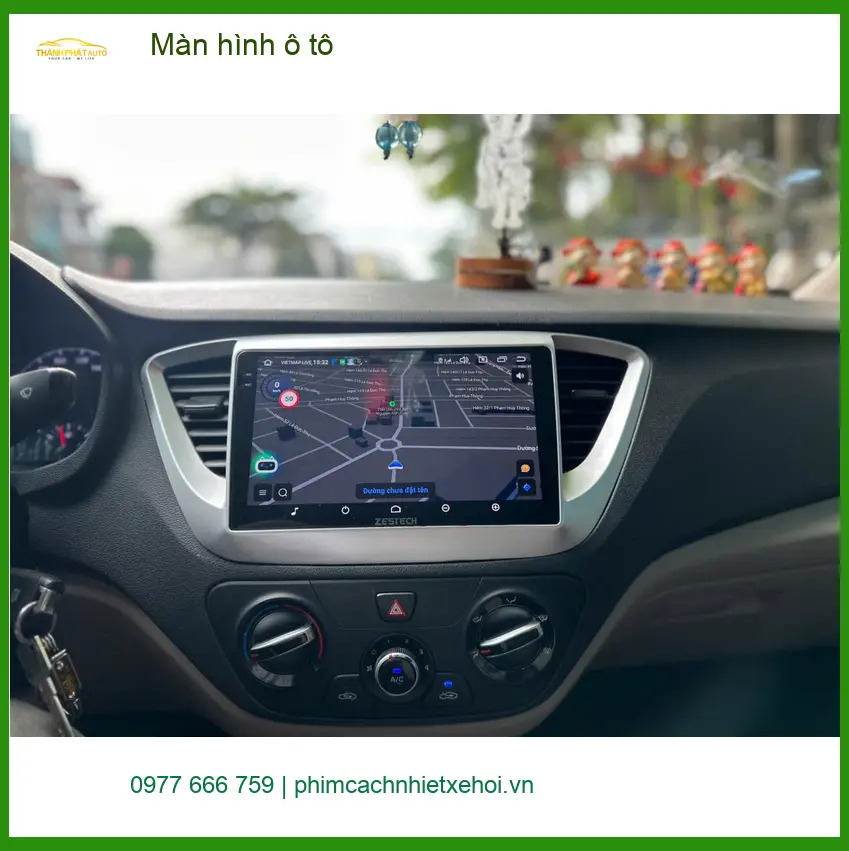 Chú Lộc lắp màn hình ô tô Toyota Fortuner tại Quận 9 để nâng tầm trải nghiệm lái